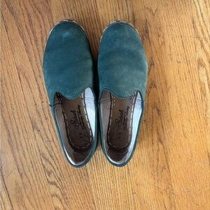 Sabah Green Suede Women's Slippers